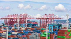 中国口岸：由大到强攀高向优